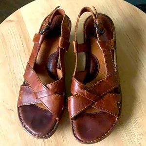 Born Boho Brown Leather Sandals with Heel